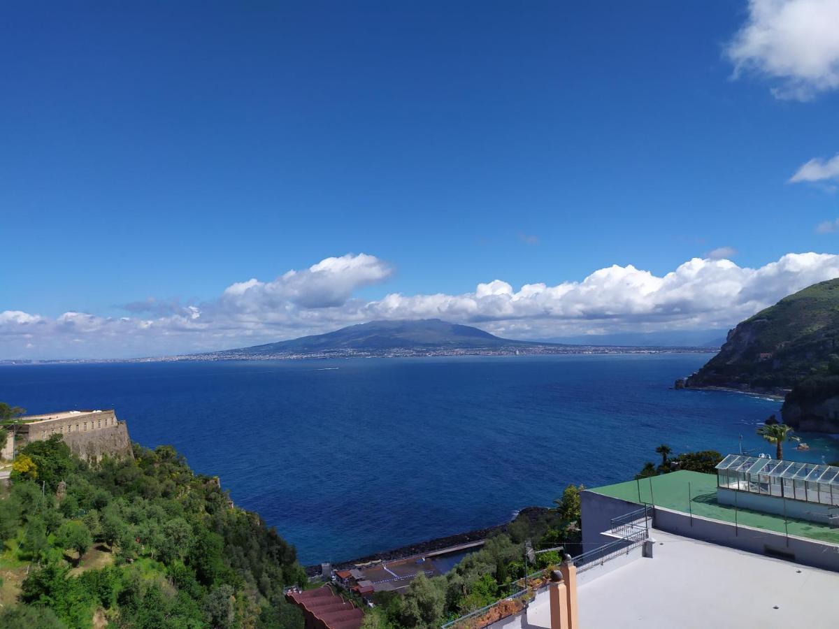 Cubo Apartments Vico Equense Exterior photo